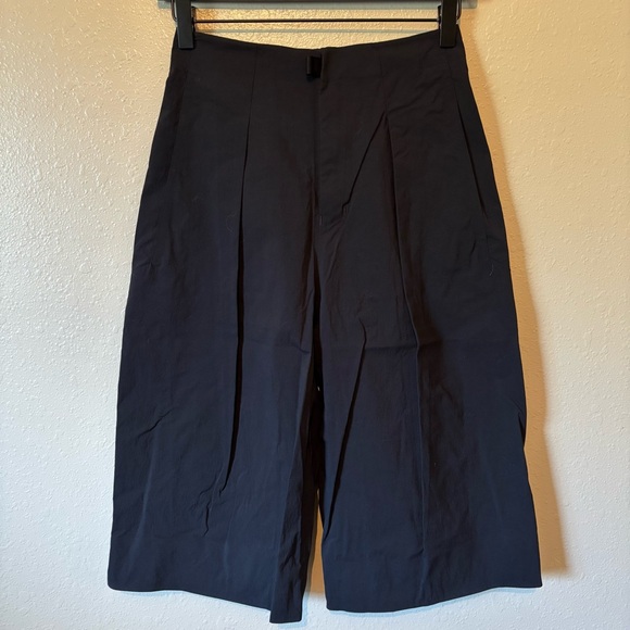 Arc’teryx Veliance Logan LT Shorts